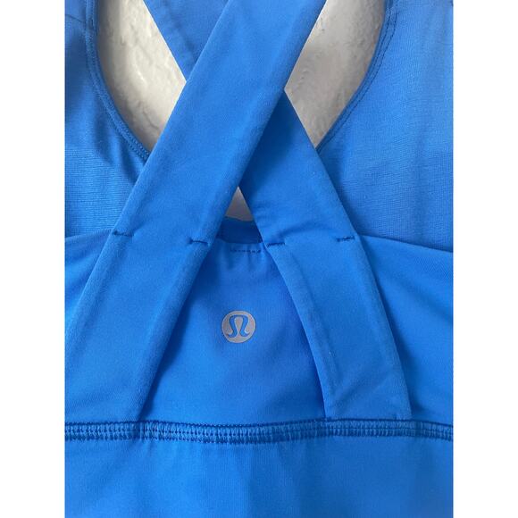 Lululemon Beat the Heat Bra Pipe Dream Blue 8 Athletisure Gym Workout Exercise 8 - Picture 5 of 11